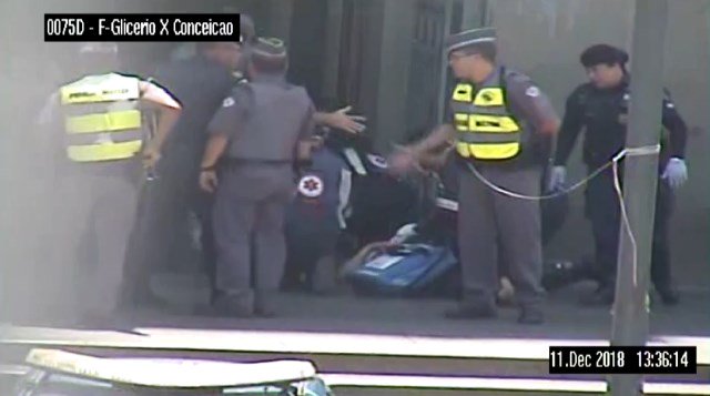 Homem invade missa, mata quatro e comete suicídio em Catedral de Campinas, SP.    