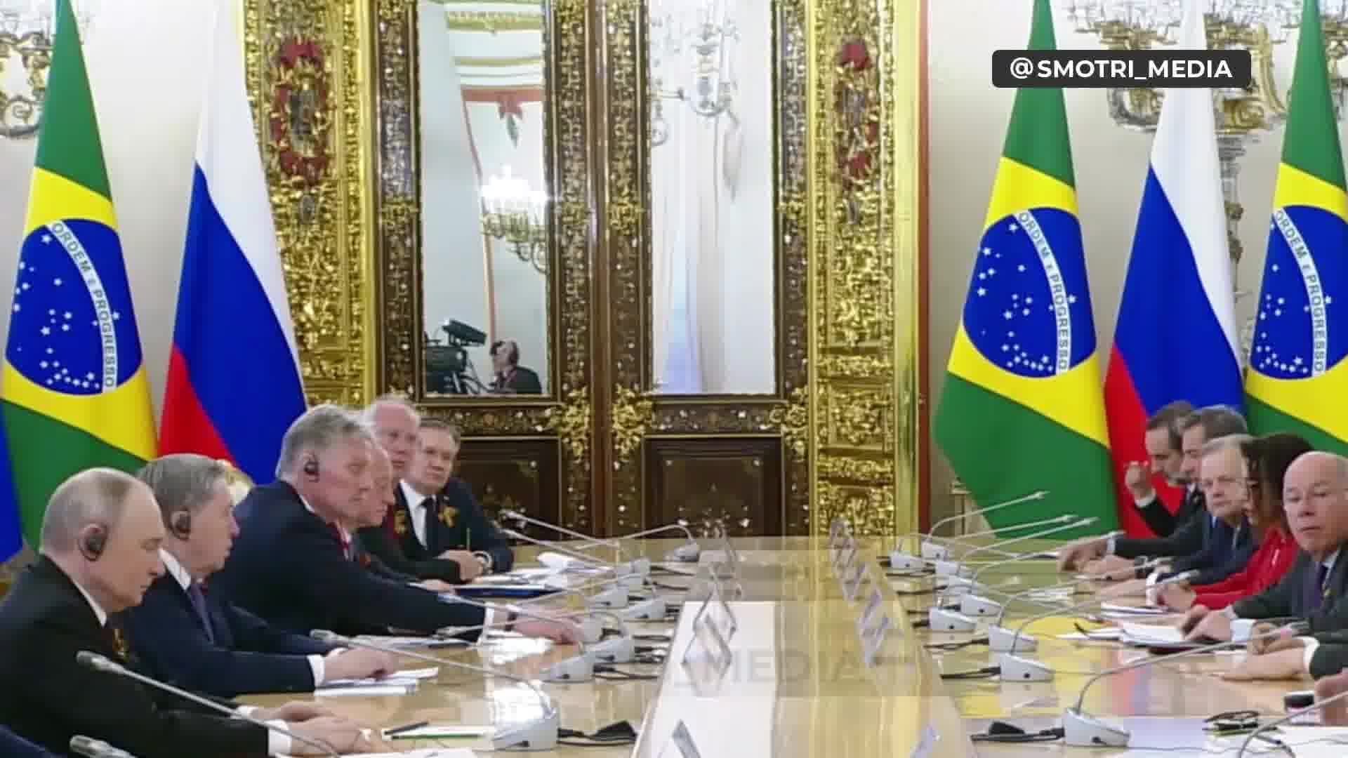 Poutine a rencontré le président du Brésil Luiz Inácio Lula da Silva au Kremlin