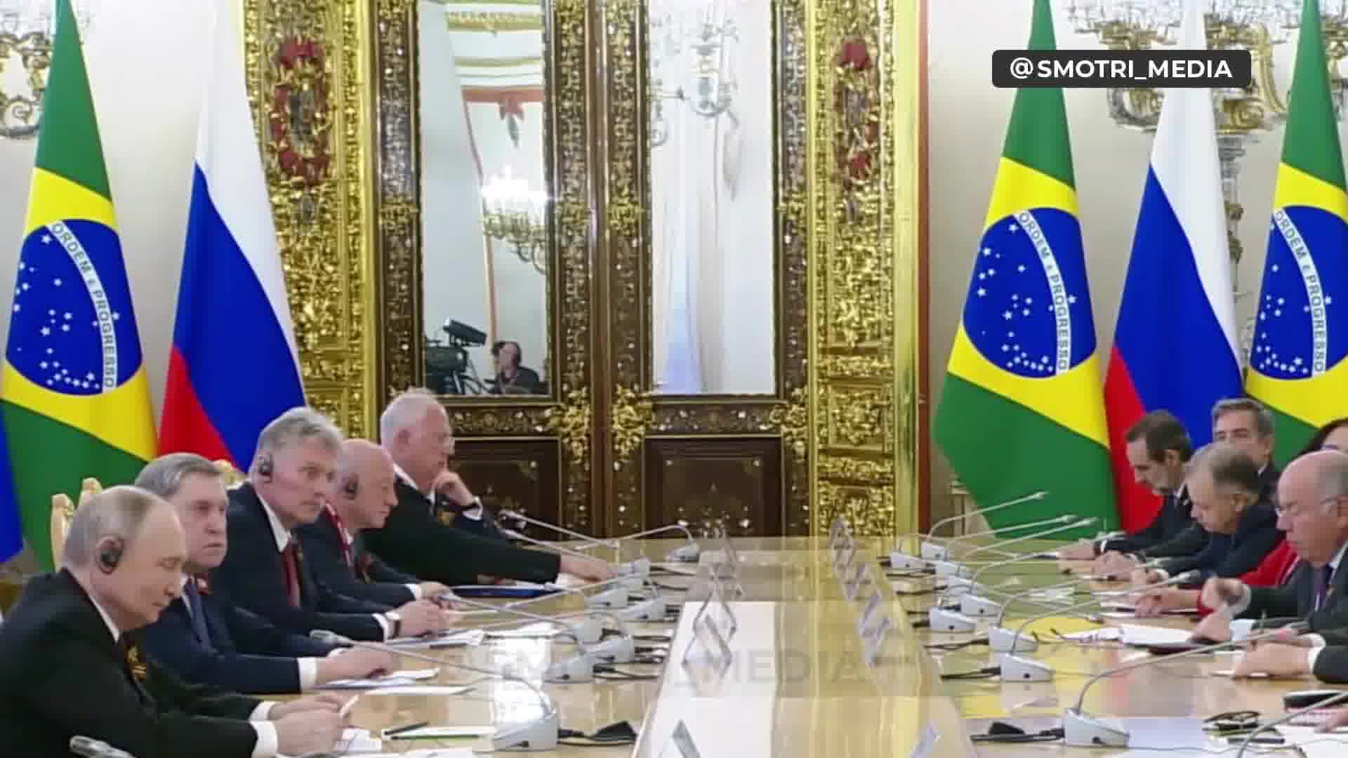Poutine a rencontré le président du Brésil Luiz Inácio Lula da Silva au Kremlin