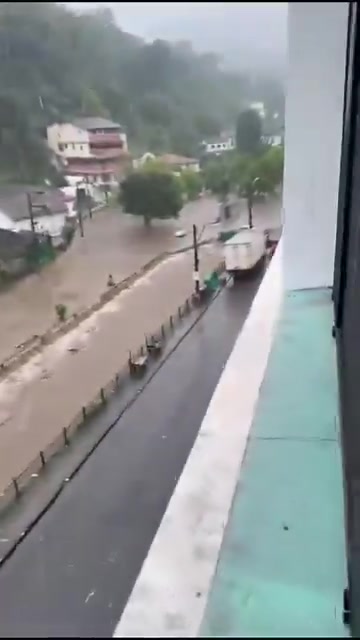 Today, major flooding following heavy rainfall in Petrópolis, Rio de Janeiro state, Brazil